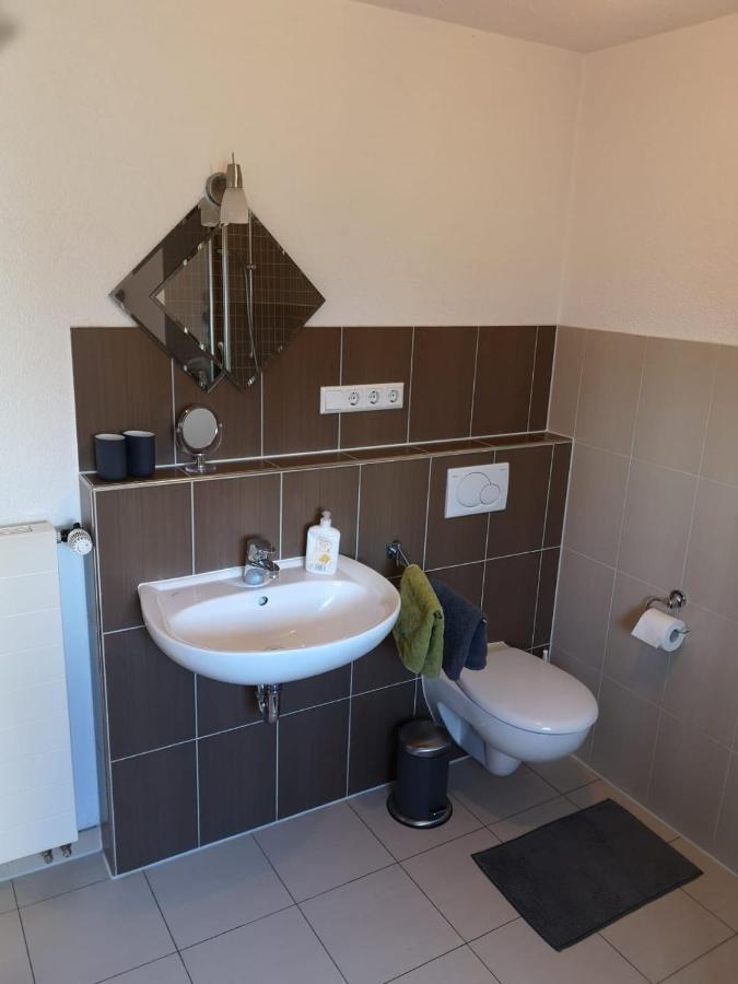 Landlebenleuter Appartement Boms Buitenkant foto